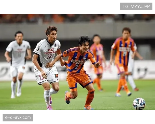 伯恩茅斯闪电反击延续三场，状态回暖引关注