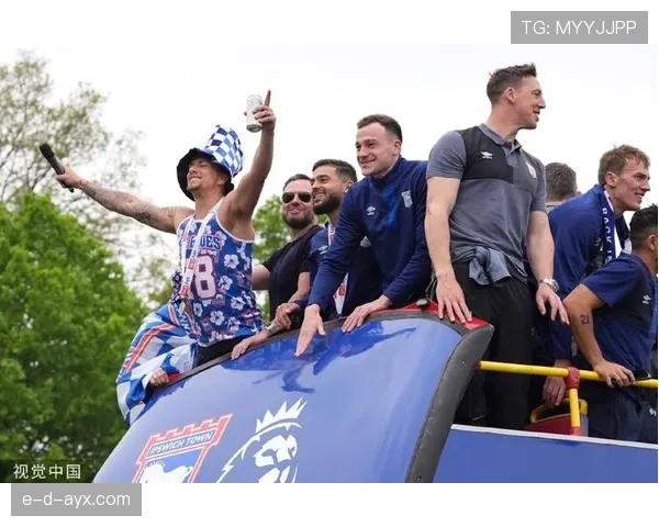 伊普斯维奇勇夺英冠冠军，强势重返英超引关注