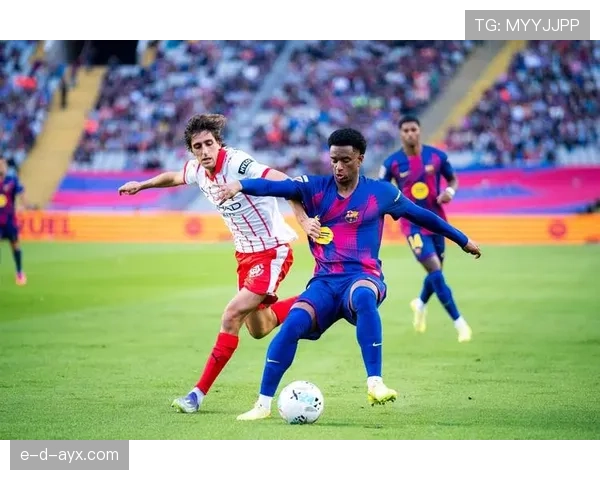 巴萨定位球战术再度升级,展现出强大的逆转能力与竞争力增强的趋势 巴萨定位球战术再度升级,展现出强大的逆转能力与竞争力增强的趋势