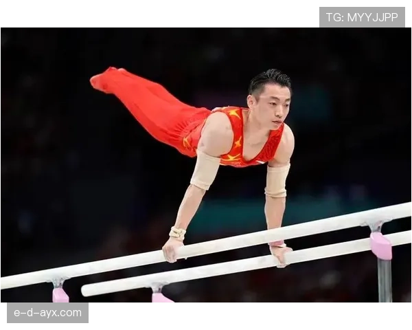 邹敬园赛场像核弹，私下像邻家男孩，真想知道他工资都去哪儿了